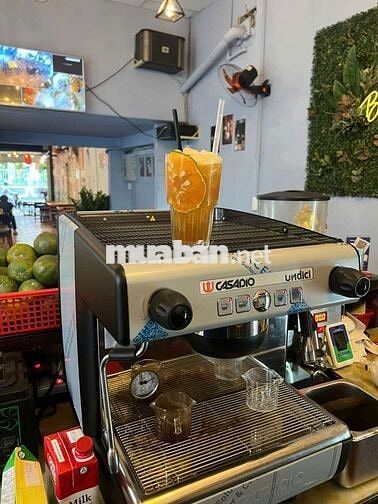 mình cần tuyên gấp.2 bạn phục vụ quán cafe