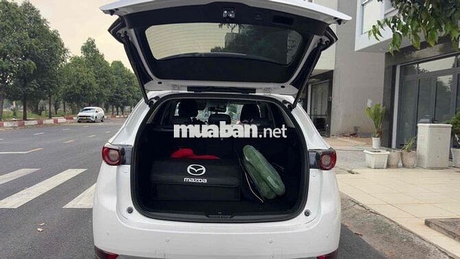 Mazda CX 5 2022 Luxury 2.0 AT - 28000 km