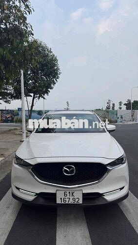 Mazda CX 5 2022 Luxury 2.0 AT - 28000 km