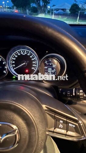 Mazda CX 5 2022 Luxury 2.0 AT - 28000 km