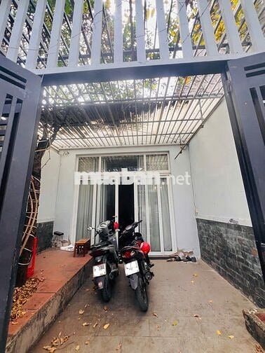 Phú Xuân- Giá 3,2 tỷ- HXH - SHR-Nhà 87,3M2 [4,4x20]- Sát CV Bờ Sông