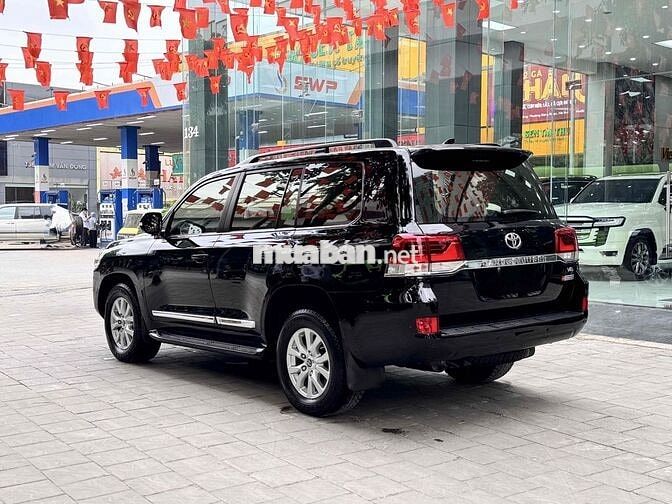 Toyota Land Cruiser 2019 4.6 V8 - Full Lịch Sử
