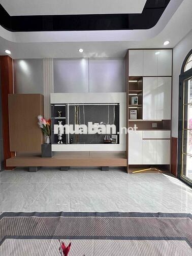 Bán nhà 2 tầng Đoàn Nguyên Tuân 3PN chợ Long Thượng có sân đậu oto 