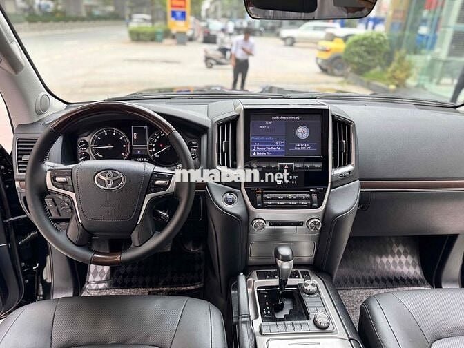 Toyota Land Cruiser 2019 4.6 V8 - Full Lịch Sử