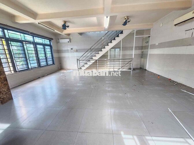 Cho thuê căn góc 2 mặt tiền sau Đại học Bình Dương - Hiệp Thành - Thủ