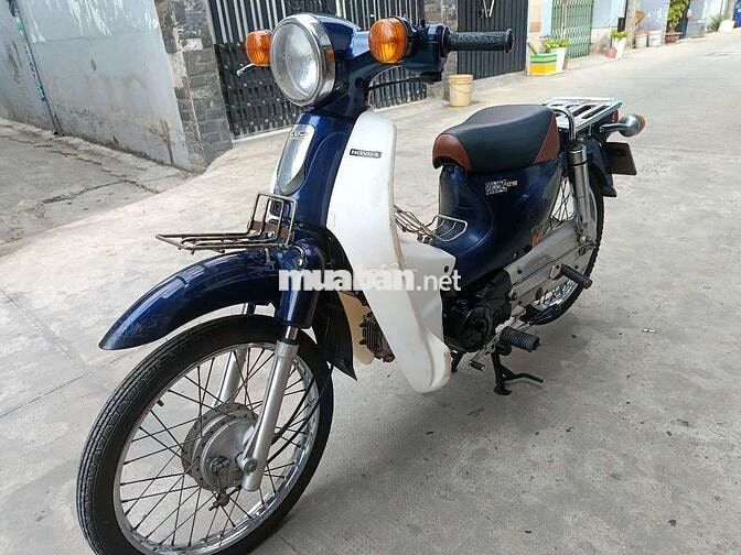 Honda Cub 50cc 2021 Xanh trắng