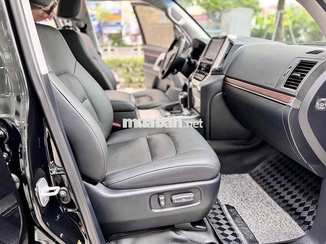 Toyota Land Cruiser 2019 4.6 V8 - Full Lịch Sử