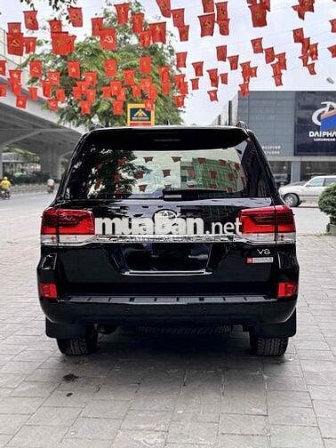 Toyota Land Cruiser 2019 4.6 V8 - Full Lịch Sử
