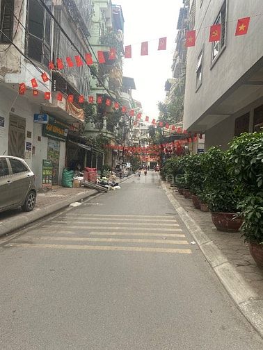 Chính chủ cho thuê nhà phố Kim Đồng, Hoàng Mai. Ngõ ô tô tránh nhau