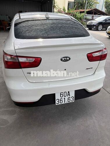 Kia Rio 2016 1.4 MT Sedan - 115000 km xe gia đình