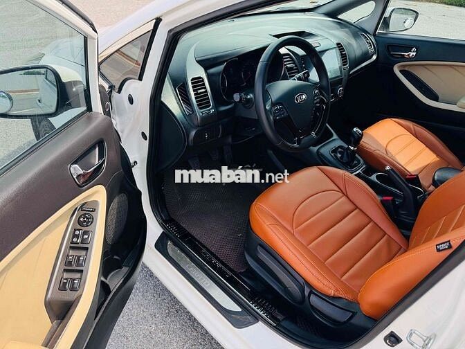 Kia Cerato 2018 1.6G MT Trắng