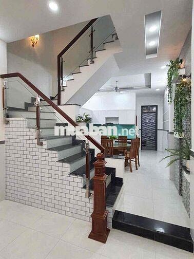 BÁN NHÀ ĐƯỜNG CÔ GIANG , PHÚ NHUẬN HẺM ÔTÔ GIÁ 4 TỶ 050