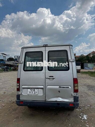 Mercedes-Benz Sprinter Van 940kg