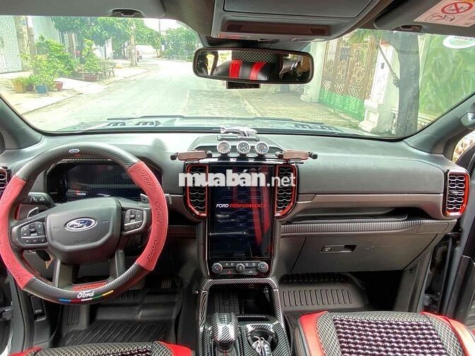 Ford Raptor 2024 Xám 33000km