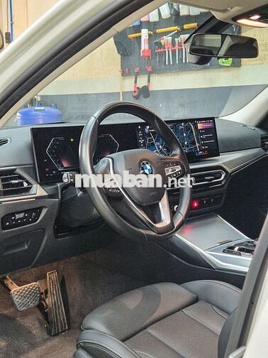 BMW 320i Sportline 2024 Trắng