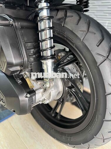 Honda SH150 2022 Trắng Đen Sporty