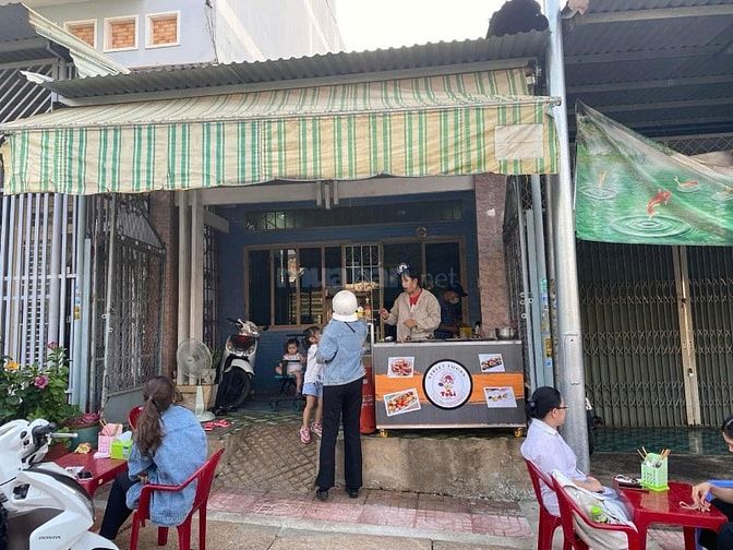 Bán nhà riêng 81,6m2 đường Ngô Quyền ngay chợ và bệnh viện Bình Long