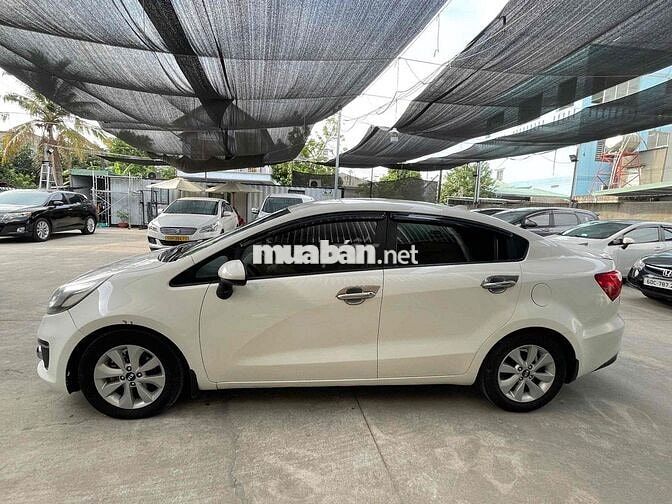 Kia Rio 2016 1.4 MT Sedan - 115000 km xe gia đình
