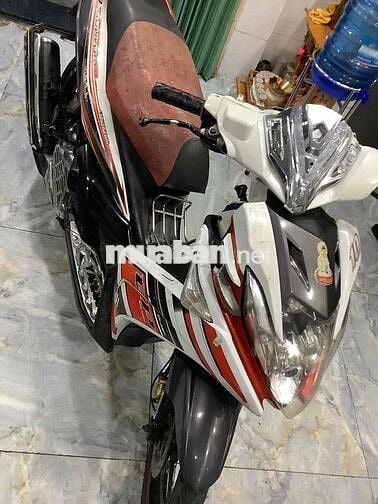 Yamaha Novo màu Trắng