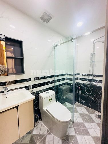 Siêu phẩm Sát Mt Trương Quốc Dung - Nguyễn V Trổi, ~40m2,,4 tầng, 3PN