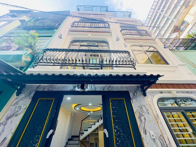 Siêu phẩm Sát Mt Trương Quốc Dung - Nguyễn V Trổi, ~40m2,,4 tầng, 3PN