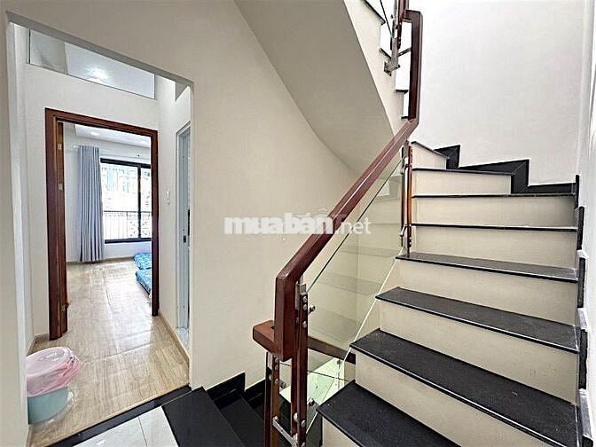 BẠCH ĐẰNG–ĐIỆN BIÊN PHỦ GIÁP QUẬN1–40M2–3TẦNG MỚI–GẦN 5 ĐH LỚN–CHỈ 5T5