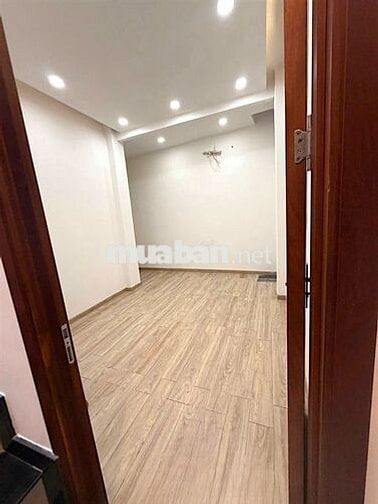 BẠCH ĐẰNG–ĐIỆN BIÊN PHỦ GIÁP QUẬN1–40M2–3TẦNG MỚI–GẦN 5 ĐH LỚN–CHỈ 5T5