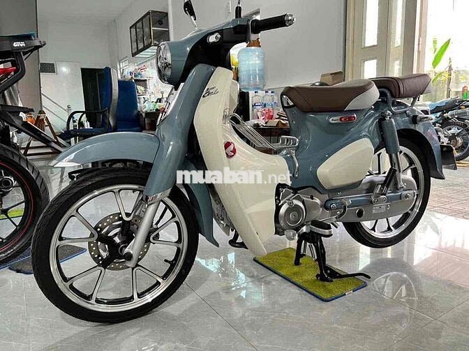 Honda Super Cub C125 2025 500 km Xanh kem
