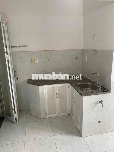 Cho thuê chung cư 1pn 30m2 ngay Trung tâm quận 5