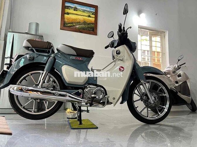 Honda Super Cub C125 2025 500 km Xanh kem