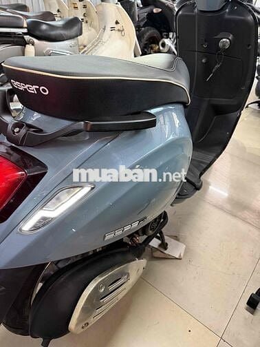 Esperro Vespa 2023 Xám xanh 2000 km mới keng