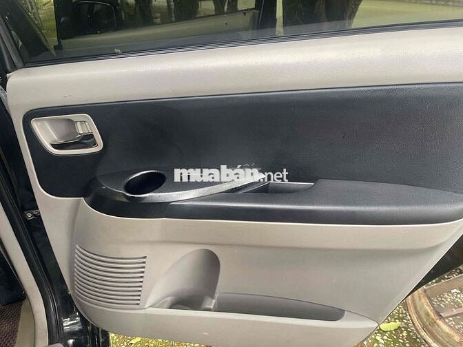 Mitsubishi Grandis Đen 7 chỗ