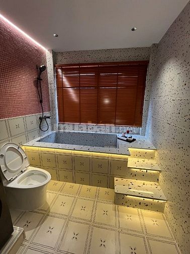 BÁN SIÊU PHẨM NHÀ 2 TẦNG SÁT BIỂN , HÀ KHÊ THANH KHÊ ĐÀ NẴNG .