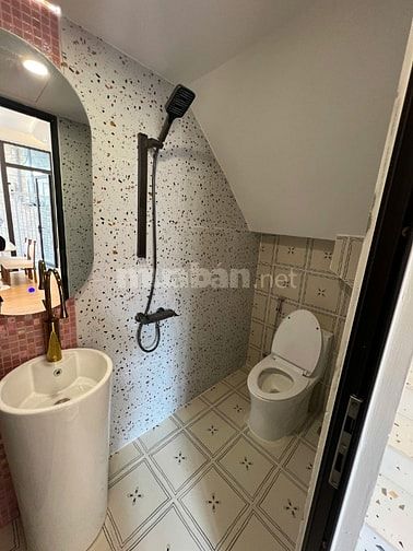 BÁN SIÊU PHẨM NHÀ 2 TẦNG SÁT BIỂN , HÀ KHÊ THANH KHÊ ĐÀ NẴNG .