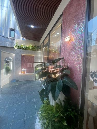 BÁN SIÊU PHẨM NHÀ 2 TẦNG SÁT BIỂN , HÀ KHÊ THANH KHÊ ĐÀ NẴNG .
