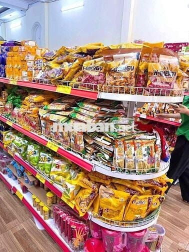 Tuyển Nhân Viên Bán Hàng và Làm Kho