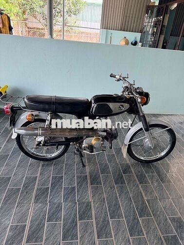 Honda 67 Đen, Bạc