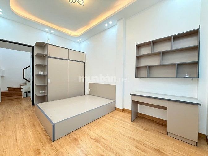 Bán nhà Ngõ 4m phố Hoàng Quý về ở ngay