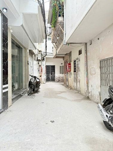 Bán nhà Ngõ 4m phố Hoàng Quý về ở ngay