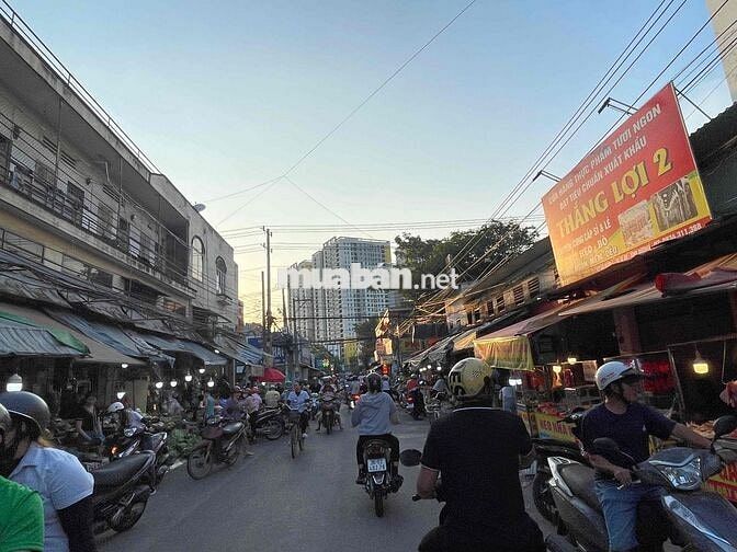 BÁN MẶT TIỀN KINH DOANH CHỢ DT 120m NGANG 5 TẠI DĨ AN BÌNH DƯƠNG