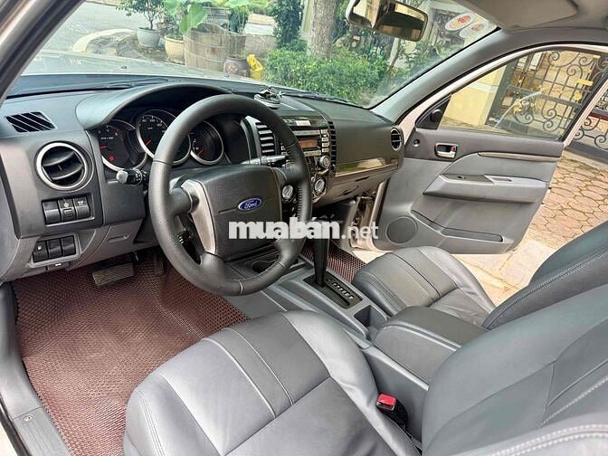 Ford Everest 2015 Limited 4x2 - 128000 km
