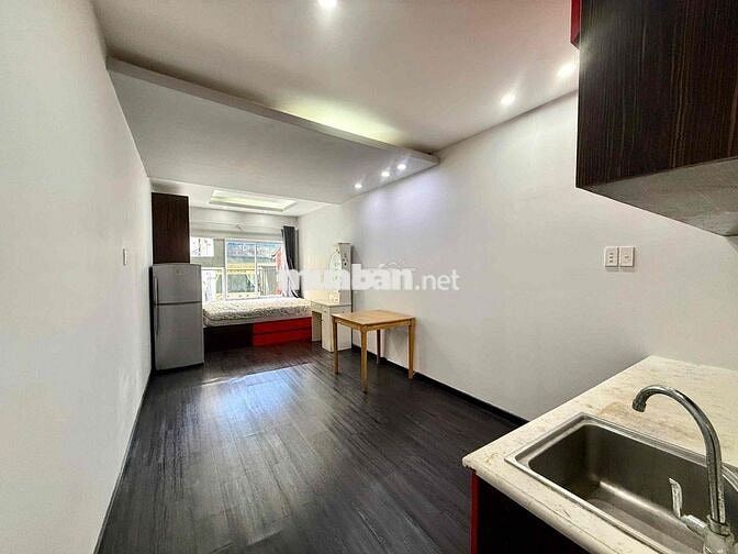 GIẢM 500k/TH CHO STUDIO BALCONY NGAY BẾN THÀNH- Q1. FULL TIỆN NGHI