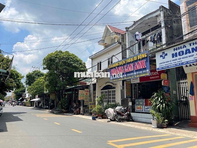 BÁN MẶT TIỀN KINH DOANH CHỢ DT 120m NGANG 5 TẠI DĨ AN BÌNH DƯƠNG