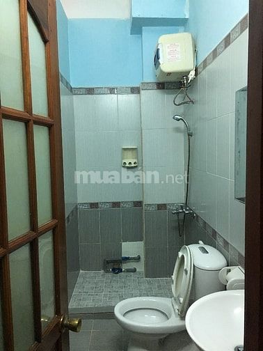 Phòng trọ 20m2 ngay Vạn Hạnh Mall Q.10, KDC an ninh, giờ giấc tự do.
