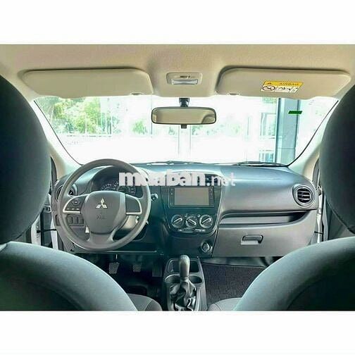 Mitsubishi Attrage MT Trắng