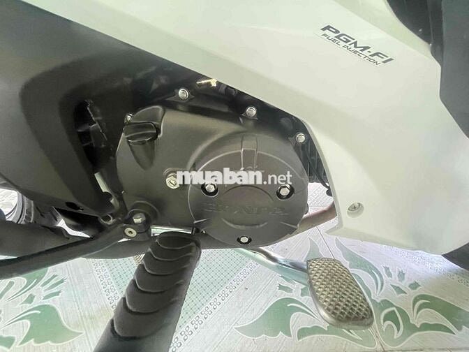 Honda Future 125 Fi 2025 Trắng 7300km