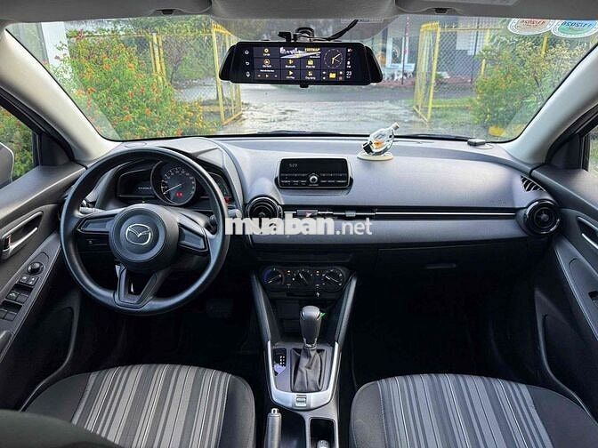 Mazda 2 AT 2022 - 25.000km