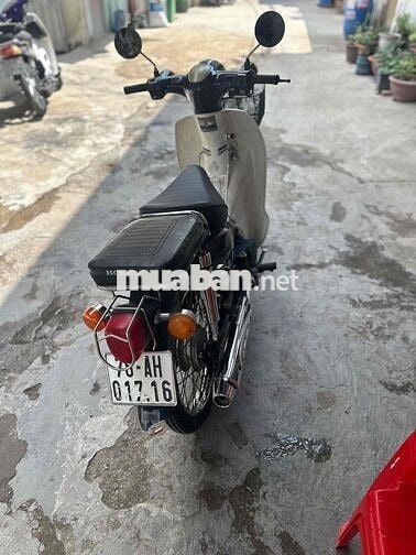 Honda Cub 50cc 2018 Xanh trắng