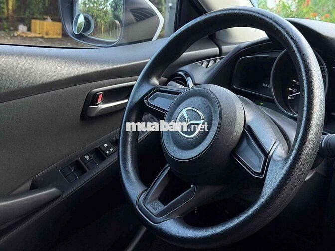 Mazda 2 AT 2022 - 25.000km