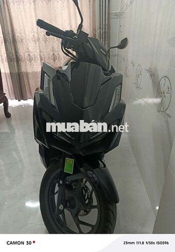 Honda Vario 160 Đen 2704 km